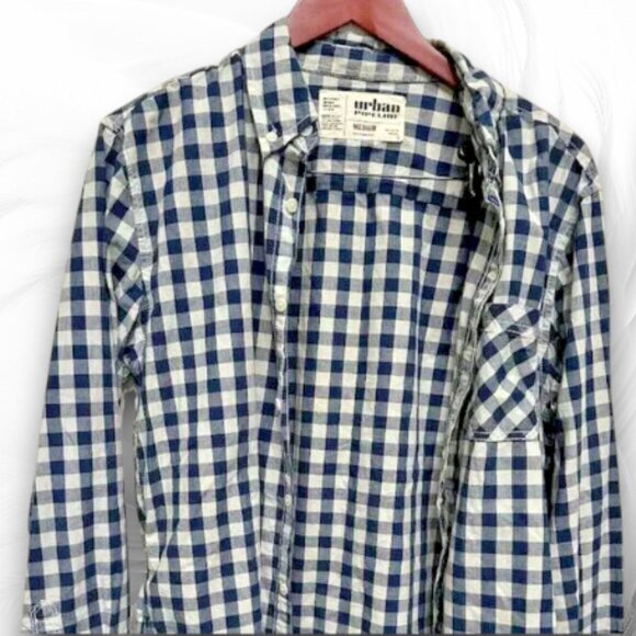 Urban Men's Long-Sleeved Checkered Cotton Shirt Size: M - Picture 2 of 5
